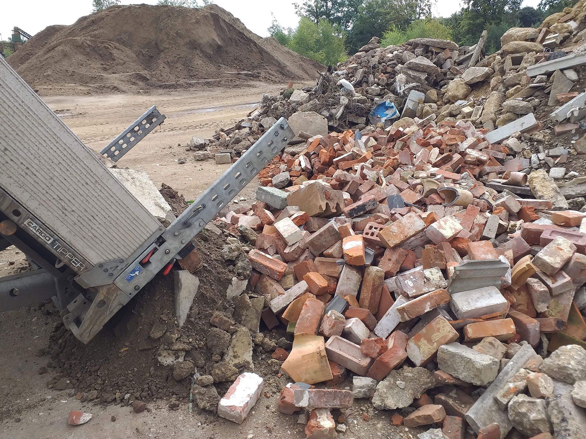 Dirt & Bricks
