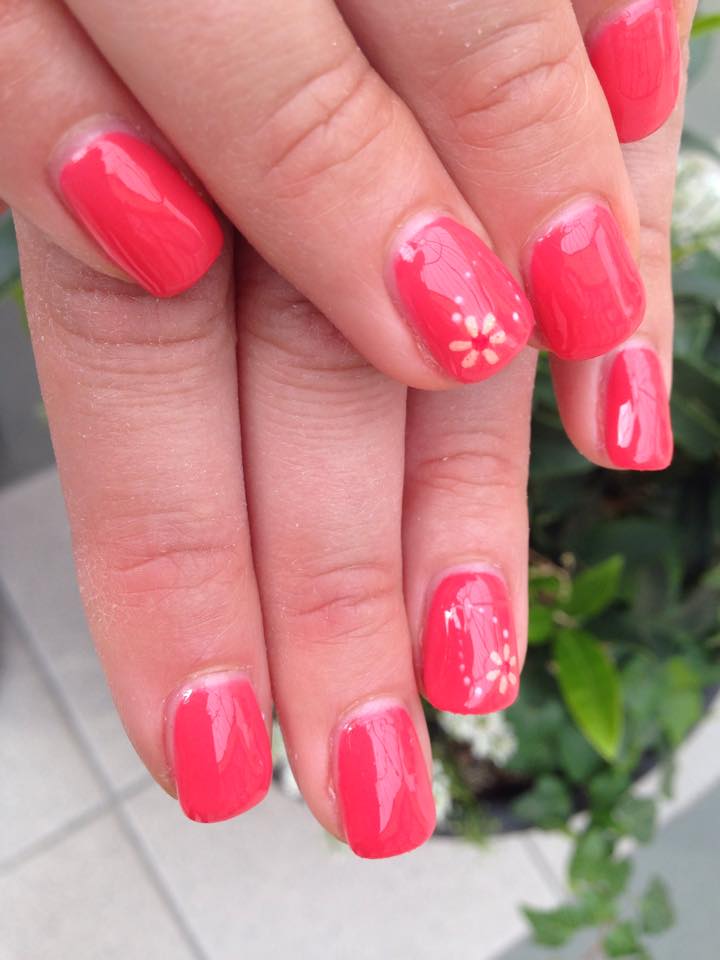 manicure con nail art