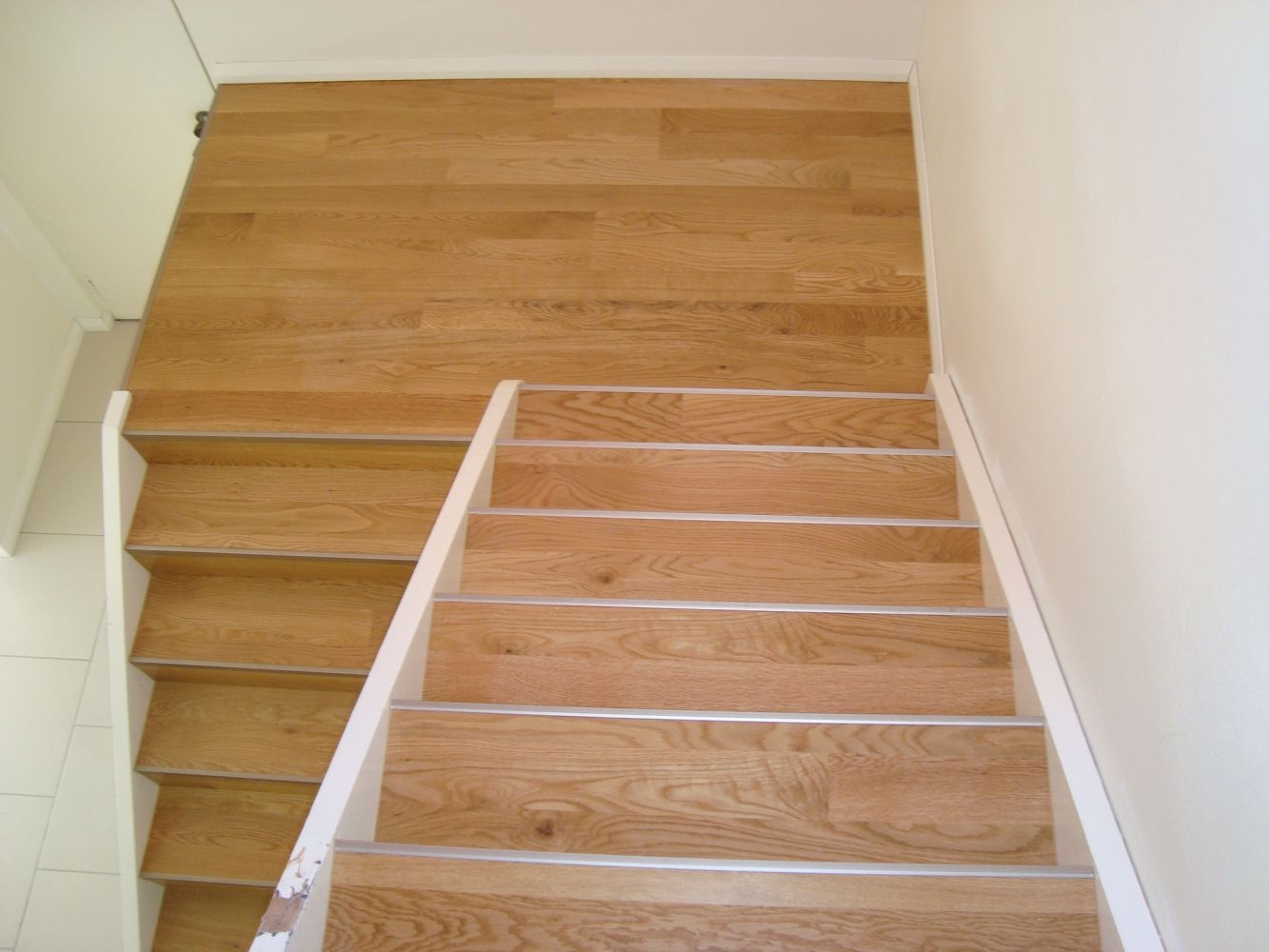 engineered  floor 1 strip stairs overlay