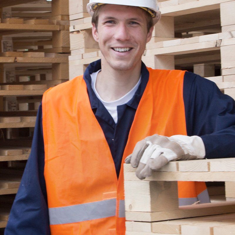 WE CAN CLEAN YOUR PROTECTIVE CLOTHING TO A HIGH STANDARD