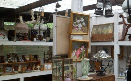 Range Of Antiques: