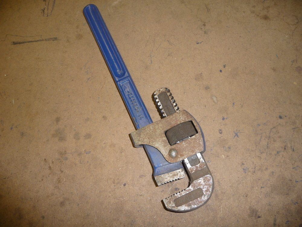 record wrench