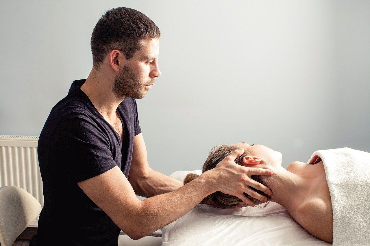 best chiropractor in naples