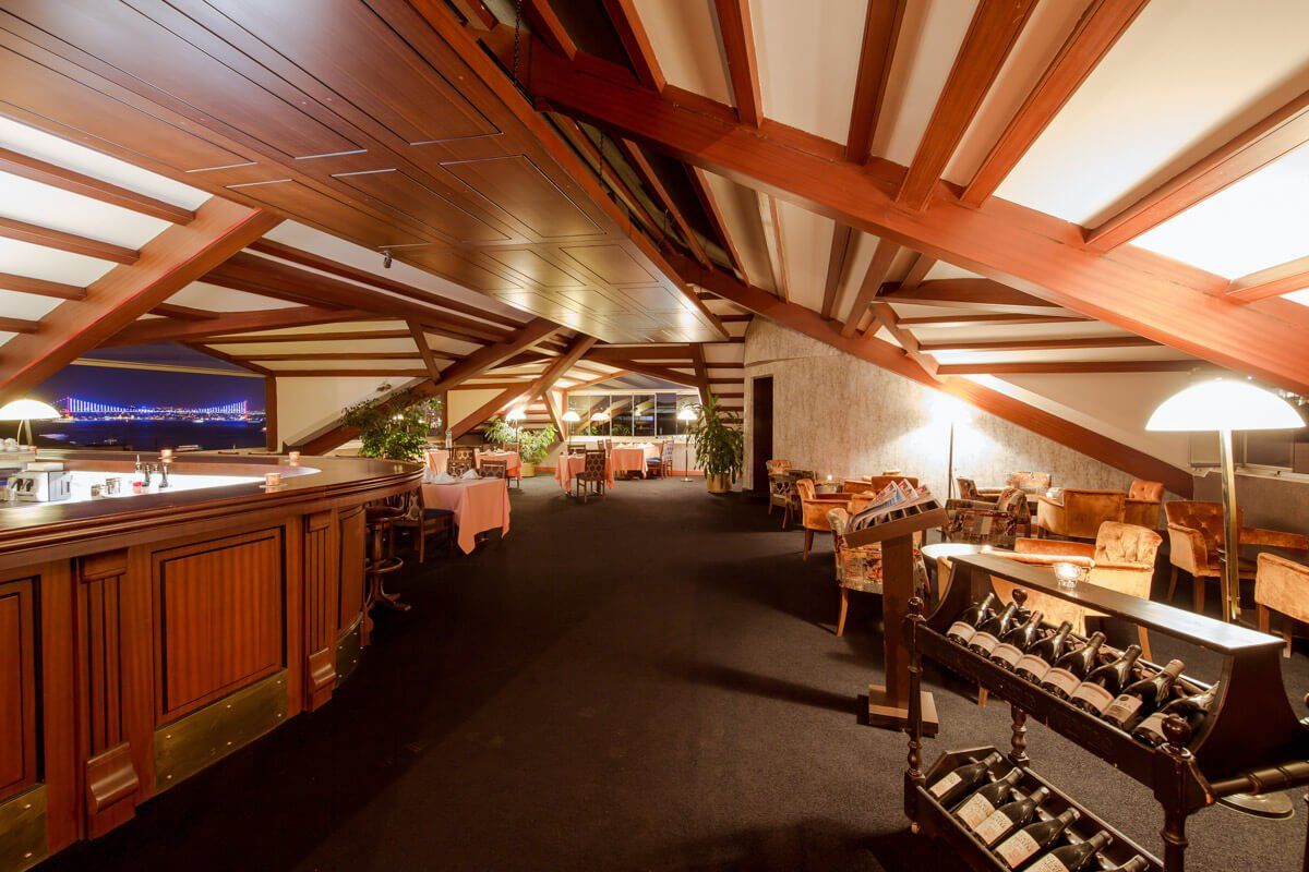 Legacy Ottoman Hotel , Bar