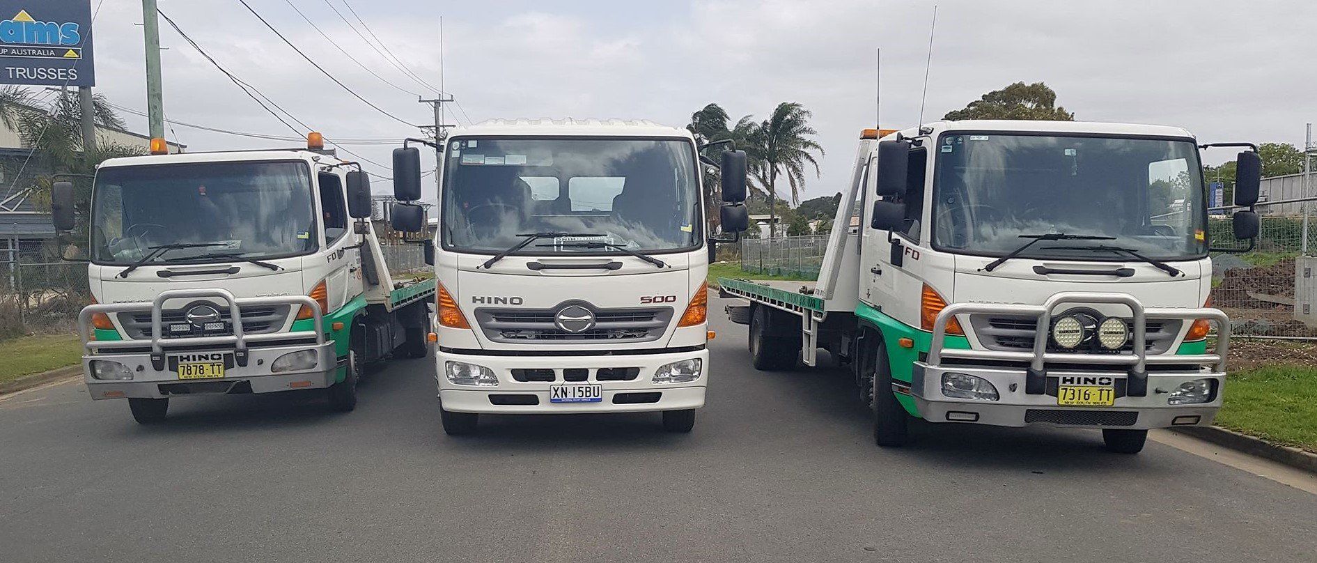 Car towing truck