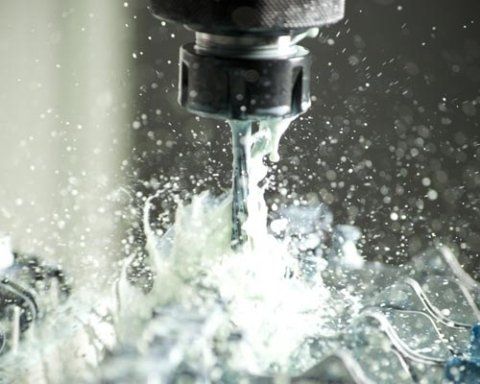 Attrezzatura per la lavorazione del vetro Attrezzatura per la lavorazione del vetro