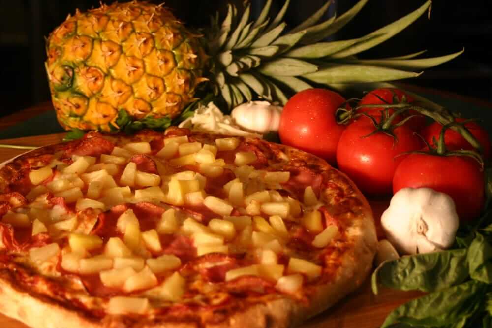 Hawaiian Pizza