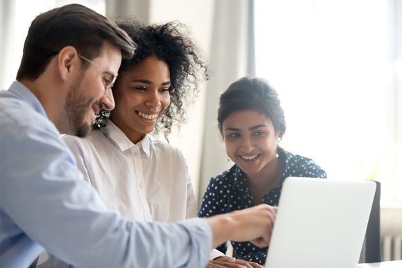 Diverse Happy Interns — Boynton Beach, FL — Insurance World Diverse Happy Interns — Boynton Beach, FL — Insurance World