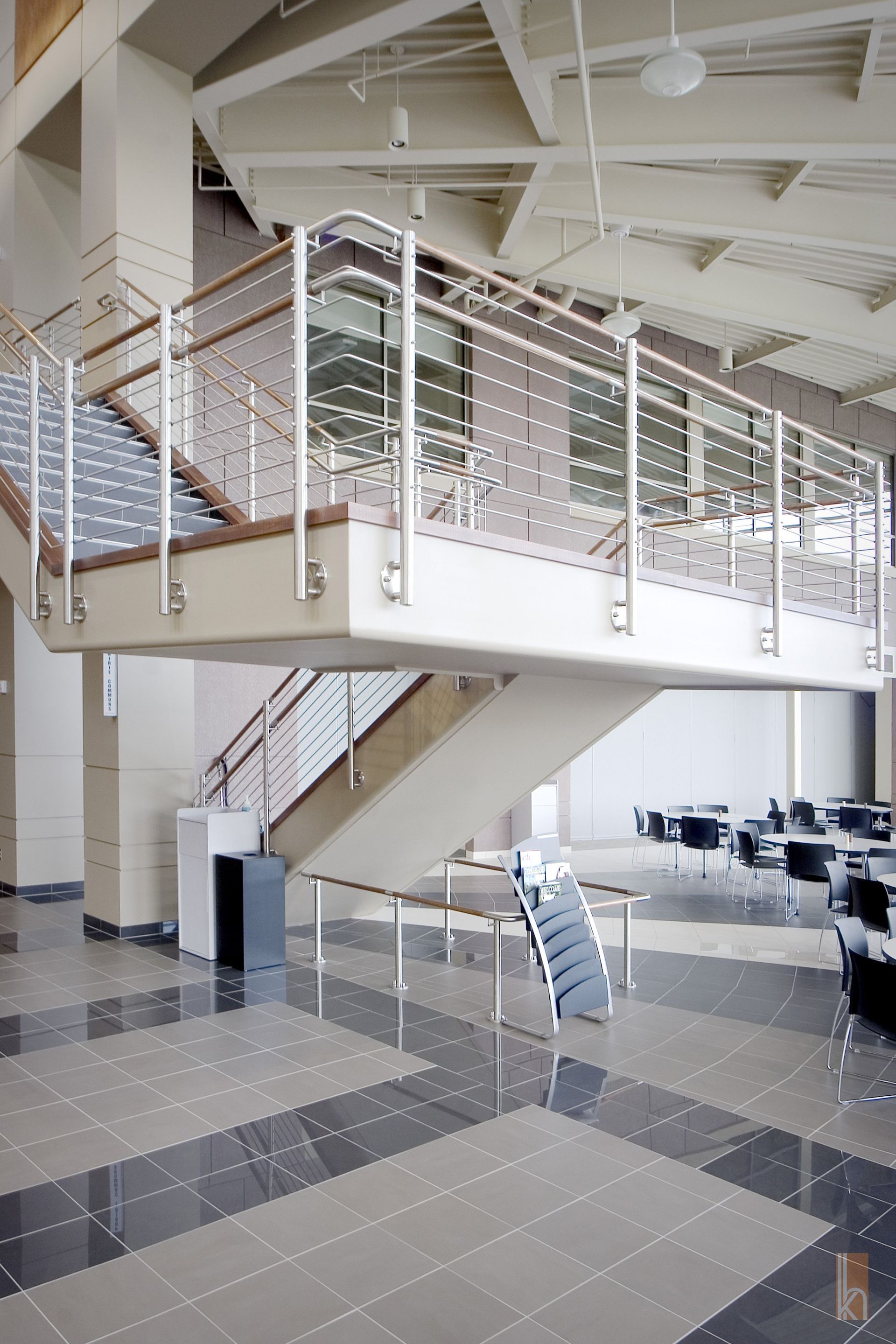 Sioux Falls Interior's design of midland National Life/ Samman's Financial Group in Sioux Falls, South Dakota