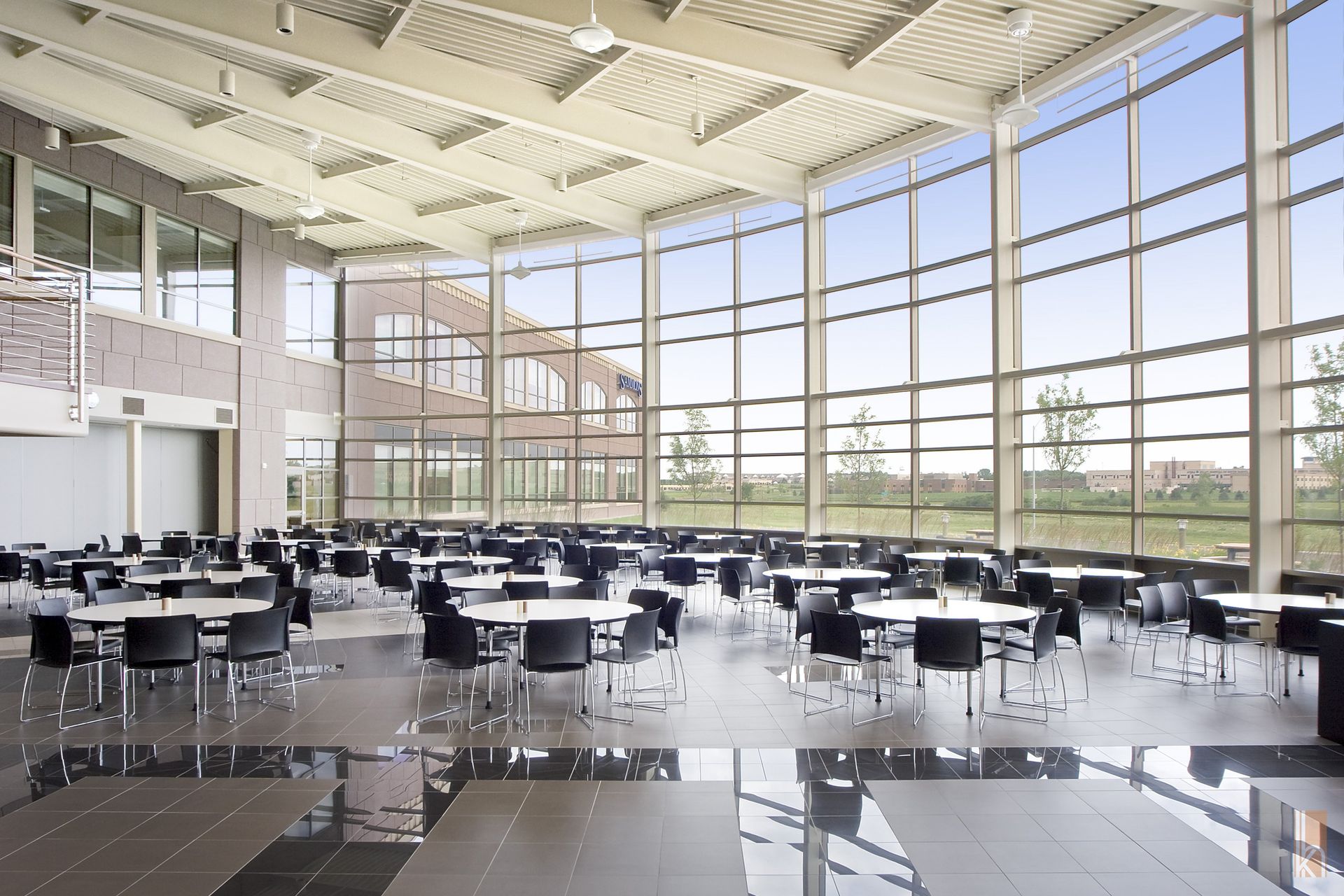 Sioux Falls Interior's design of midland National Life/ Samman's Financial Group in Sioux Falls, South Dakota