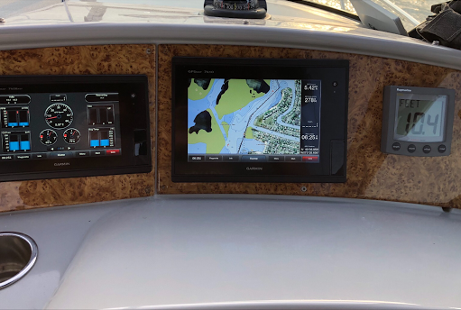 Marine Electronics Inc. - Fish Finder, Radar