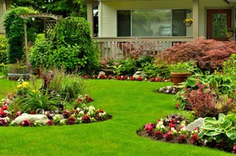 Landscaped yard with flowers - landscaping services in Medina, OH Landscaped yard with flowers - landscaping services in Medina, OH