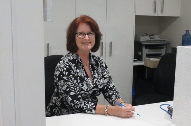 staff Lesley