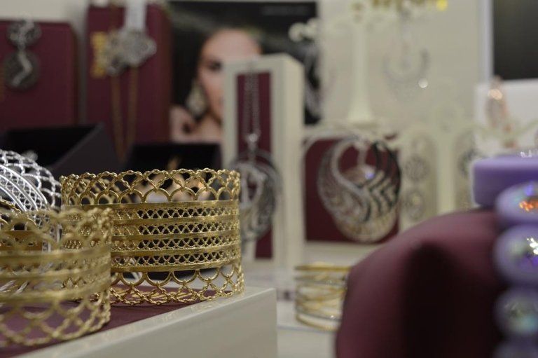 Bracciali e collane