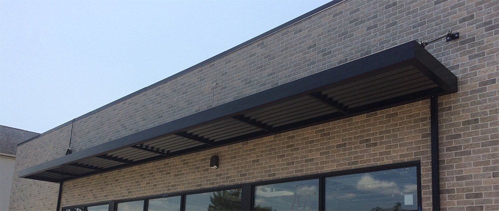 Closer View of Awning in 7 Eleven — Brick, NJ — DUNE Awning Fabrication