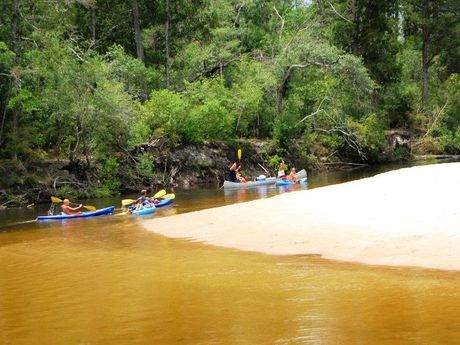 Canoes and Kayaks — Canoe Rental Location by the river in Milton, FL