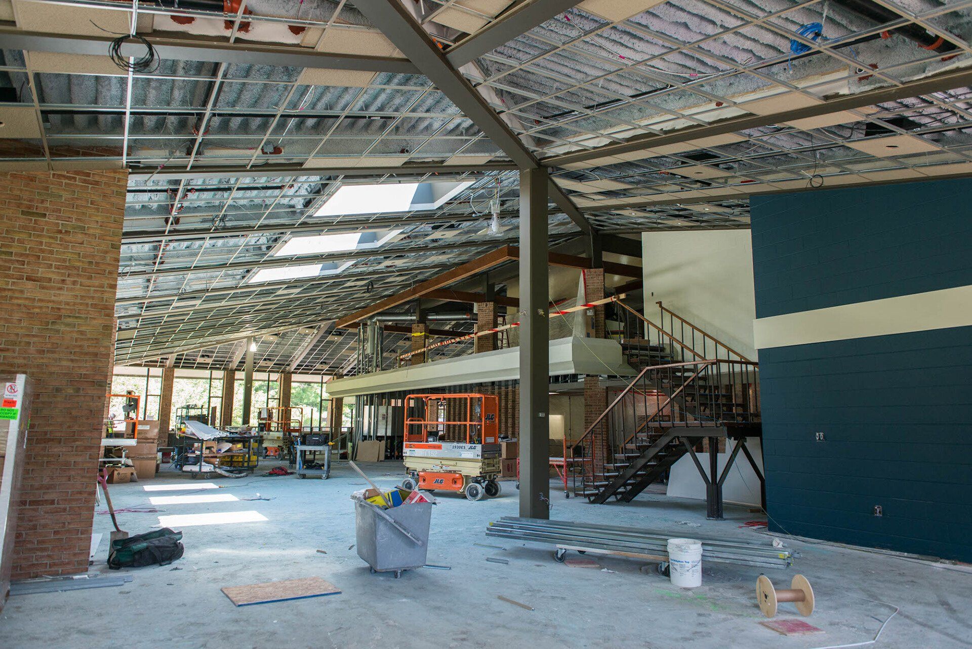 Electrical Construction at Calvin Fine Arts Center