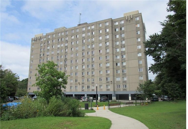 Huntington Exterior