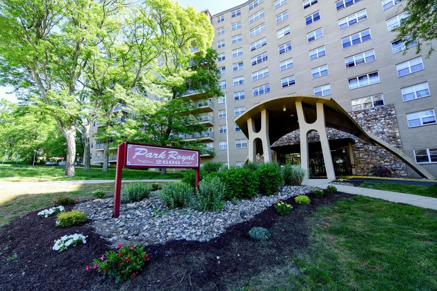 Park Royal Entrance