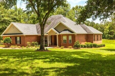 Residential House — Big Bend Eubanks Termite & Pest Control in Tallahassee, FL Residential House — Big Bend Eubanks Termite & Pest Control in Tallahassee, FL