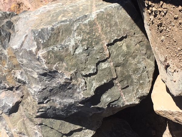 Granite Boulders - landscape rocks in Franktown, CO Granite Boulders - landscape rocks in Franktown, CO