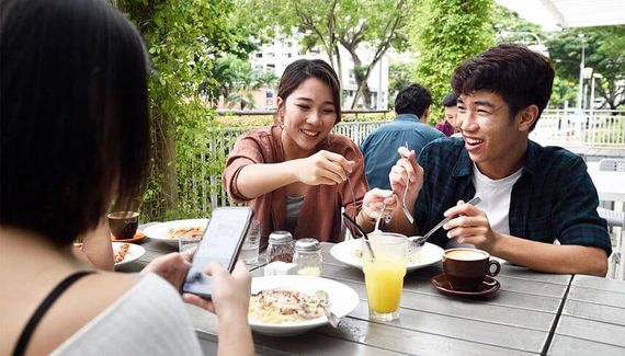 restaurant  marketing for millennials