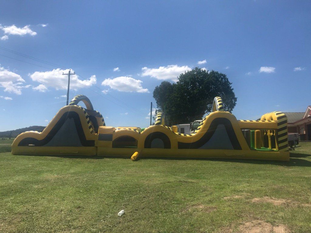 Atomic Rush Obstacle Course Hire