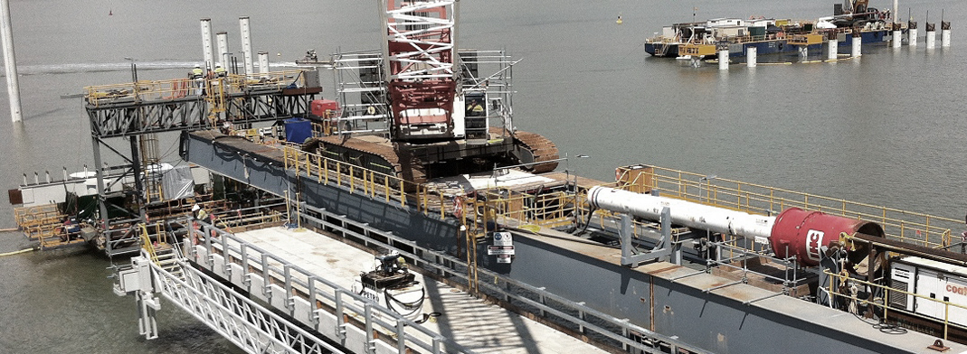 Equipments and heavy machinery used by the IDS