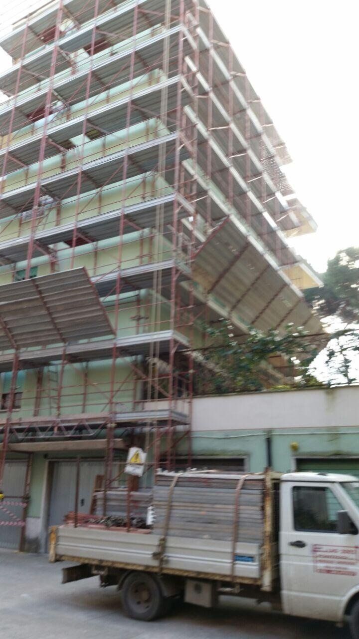 Montaggio strutture metalliche