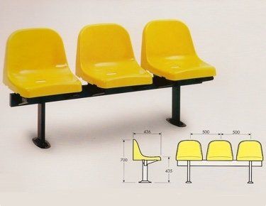 Giovanni stadium seat on pole mount