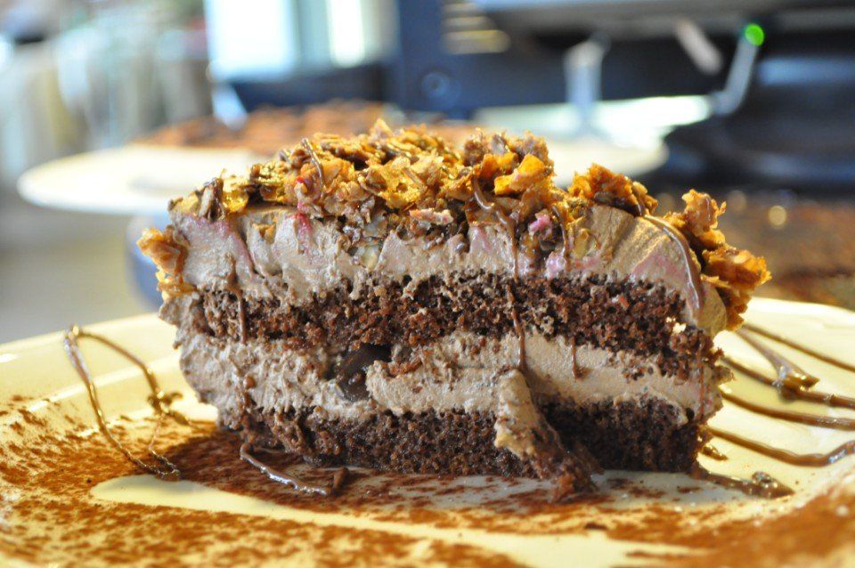 torta alla nocciola