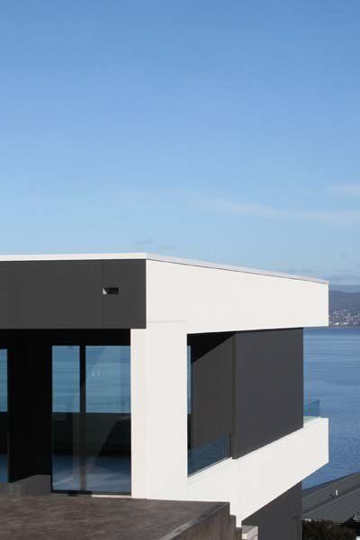 outside view of modern white home