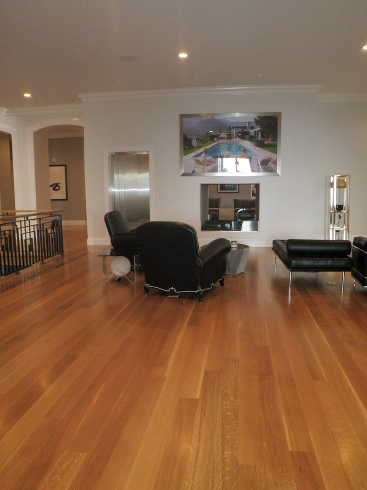 Natural rift and quarter sawn white oak