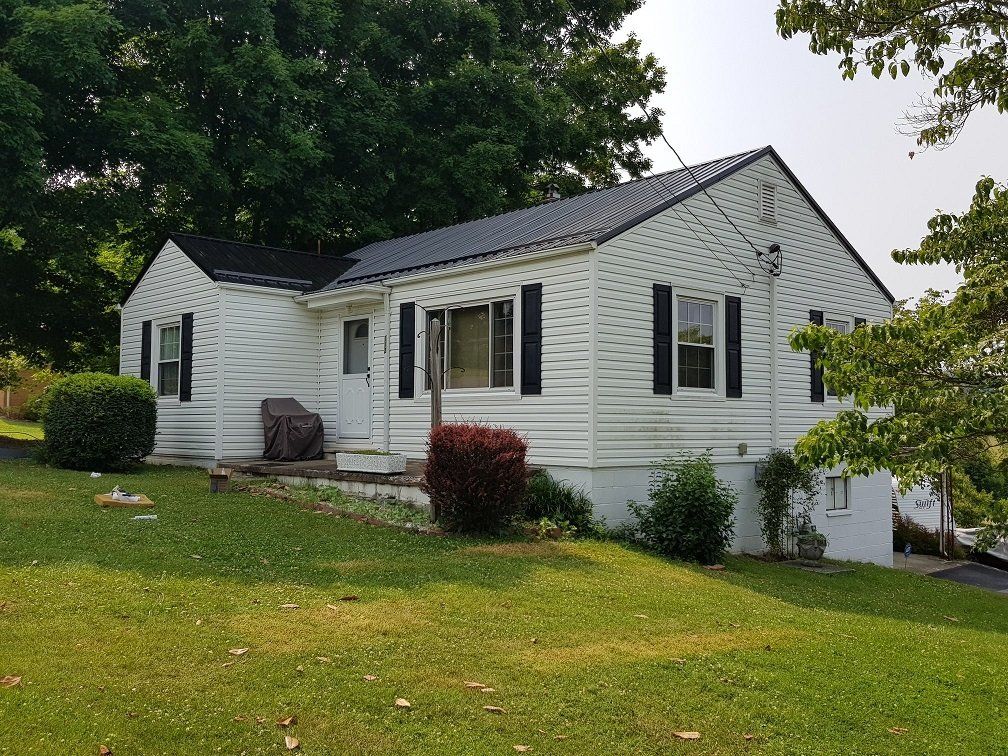 After Renovated Roof — Kingsport, TN — McClain Roofing and Siding