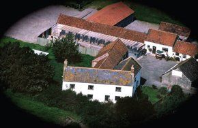 Dog breeding - Edingworth - Delhorn Boarding Kennels - Building Building