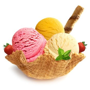 una cialda con tre palline di gelato