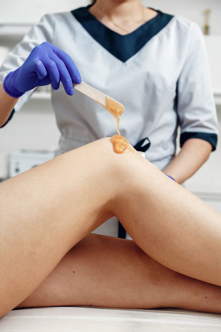 applicazione di trucco e servizi estetici