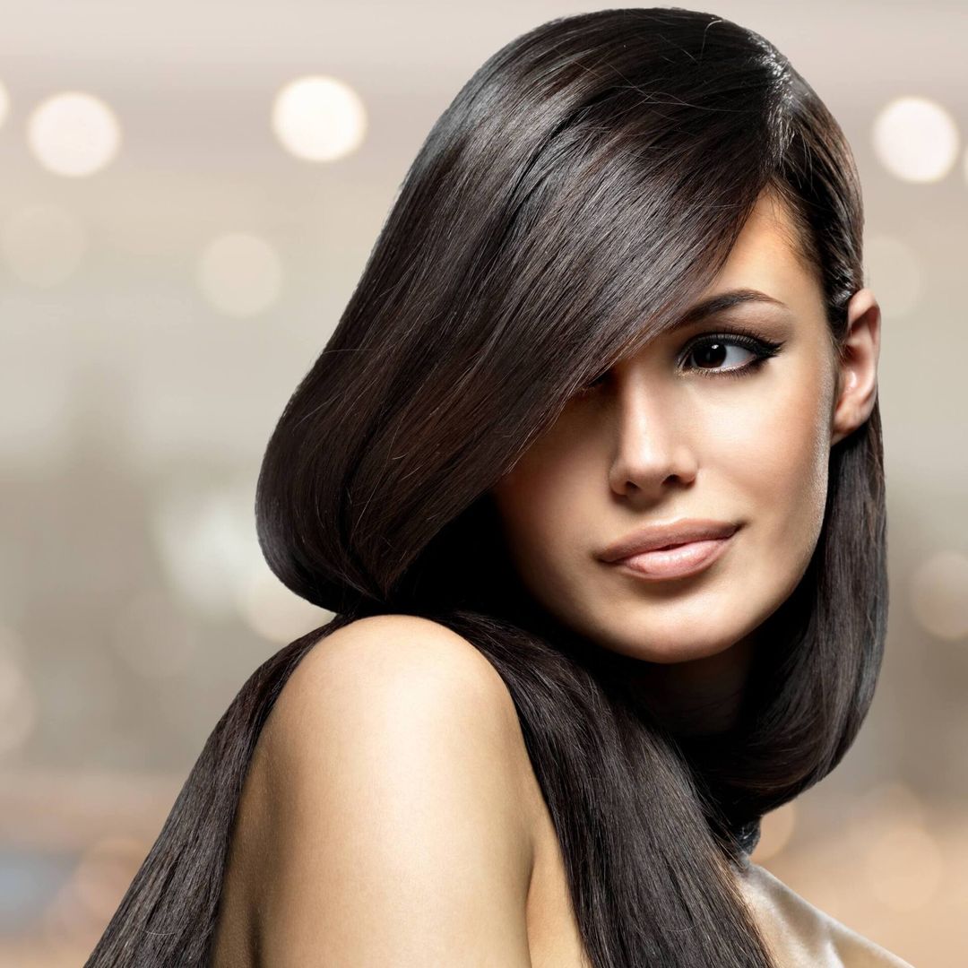 Capelli donna lunghi, lisci e setosi
