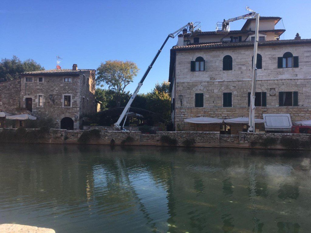 piattaforma mobile per cantieri edili