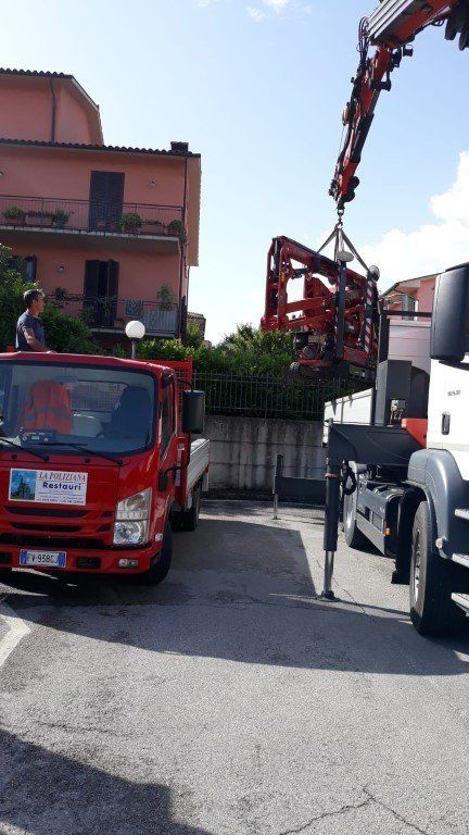 piattaforma mobile per restauro edilizio