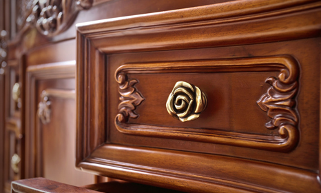 I offer wood polishing