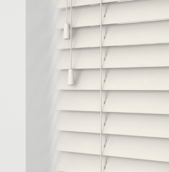 Polar  WOODEN VENETIAN BlINDS
