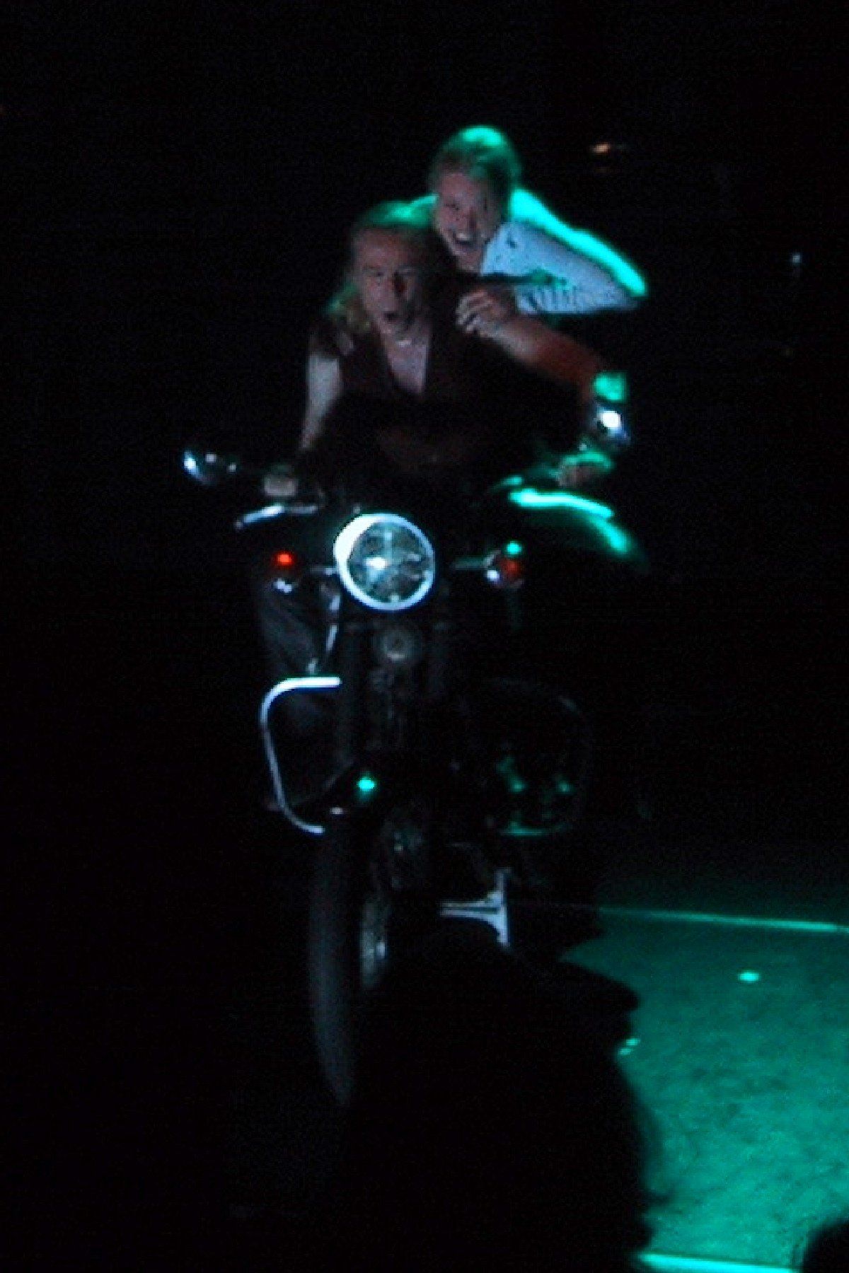 Motor scène OUT OF HELL