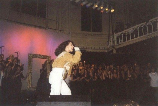 Bas zingt in Paradiso