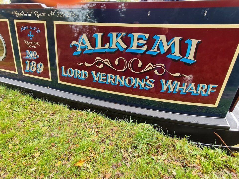 Alkemi exterior view with Andy Russel artwork