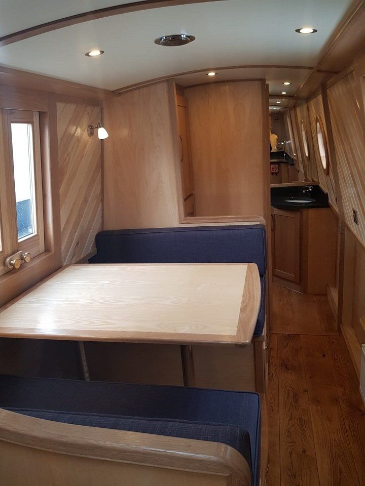 Crossmead dinette