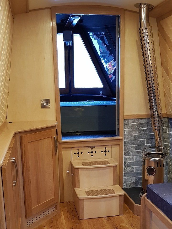 Crossmead oil stove
