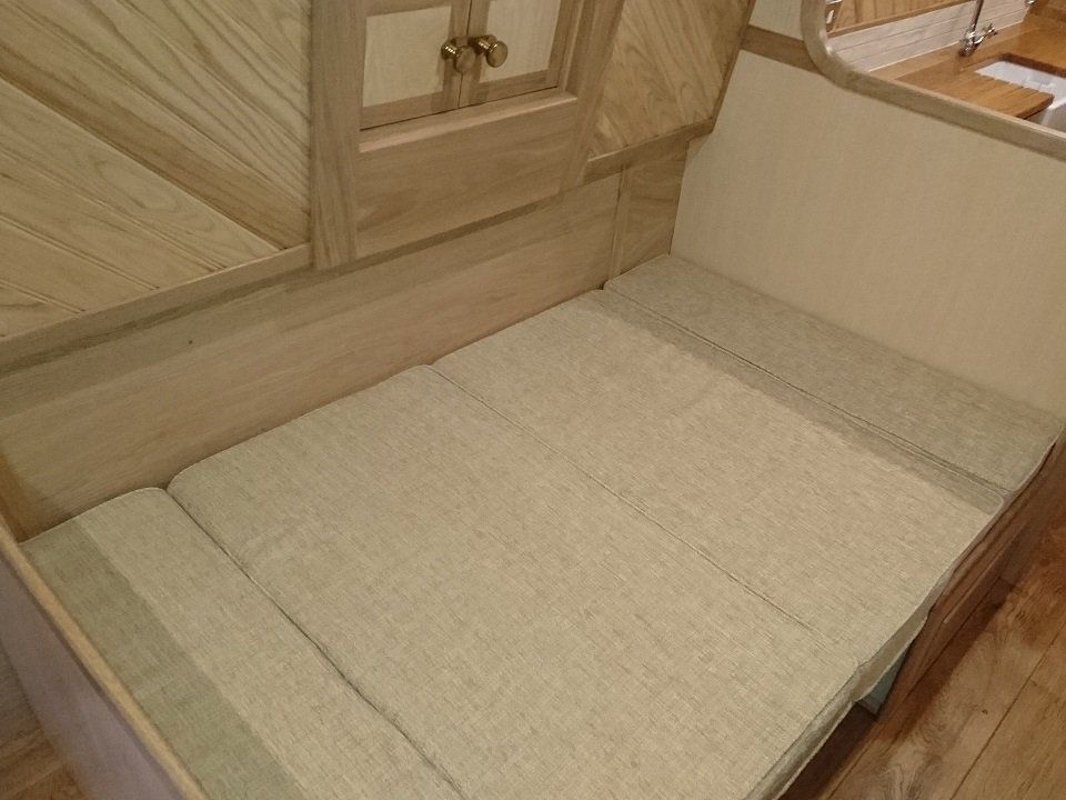 Elizabeth Anne dinette converts to double bed