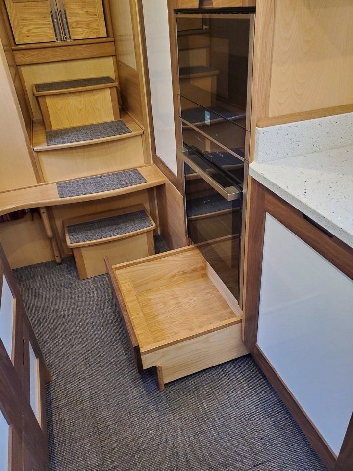 Flutterby storage space