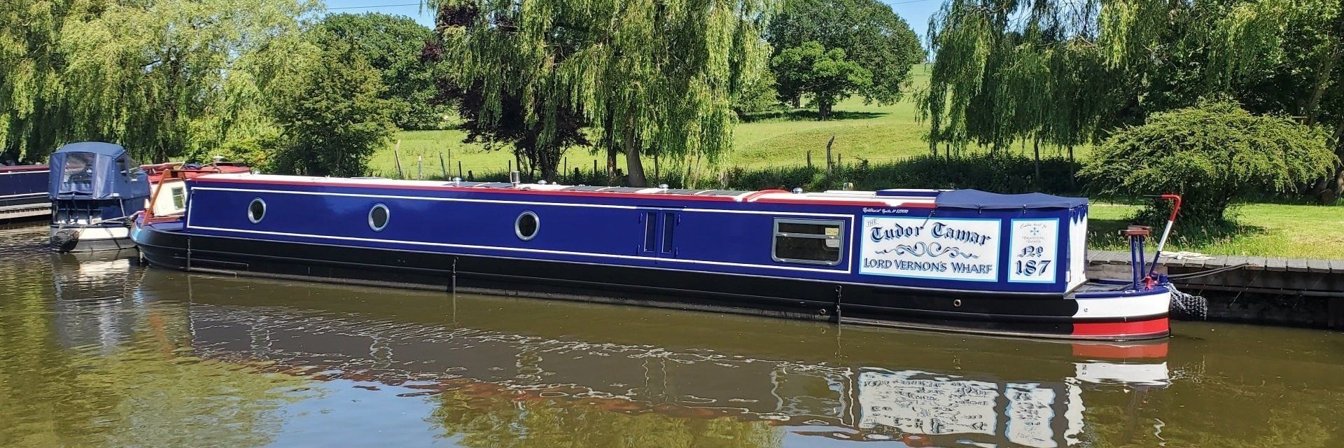 Narrowboat The Tudor Tamar